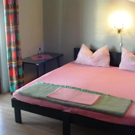 Apartmán In With Sea View, Balcony, Wifi