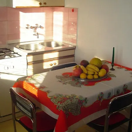 Apartment In With Sea View, Balcony, Wifi *