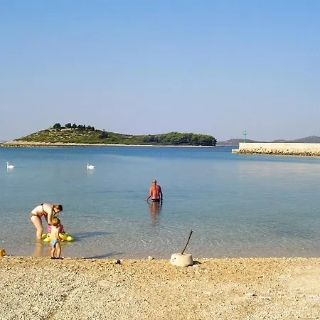 아파트 In With Sea View, Balcony, Wifi 파코스탄