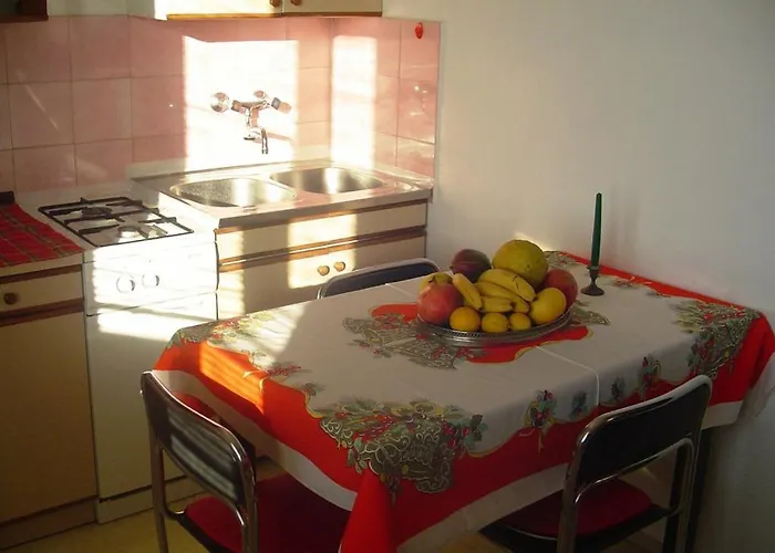 Апартаменты In With Sea View, Balcony, Wifi *